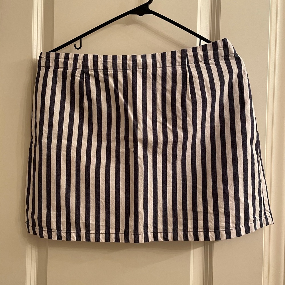FOREVER 21 Skirt